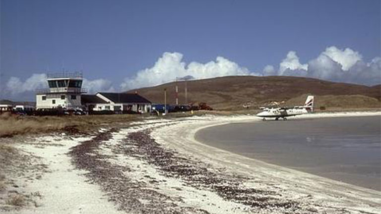 aeropuerto-de-barra.jpg