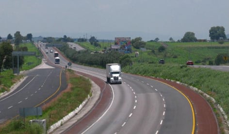 Autopista texcoco piramides